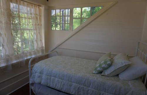 Renovated 1928 bungalow on a former asylum campus - Foto 31