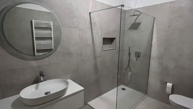 Modern Apartment With sea View - Foto 4, Baño