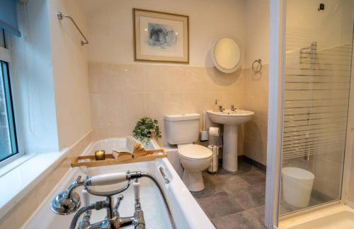 Central! 3 BR 2 Bath, sleeps 6, fast wifi - Foto 14