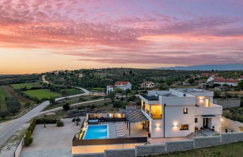 Villa Katarina with pool and jacuzzi - Foto 37