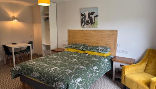 Highermead House - Photo 3