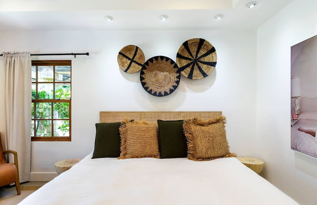 LUX - Historic Tennis Club Enclave - King Beds - Foto 30