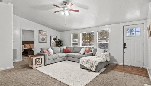 Upscale Retreat near vibrant downtown - Foto 1