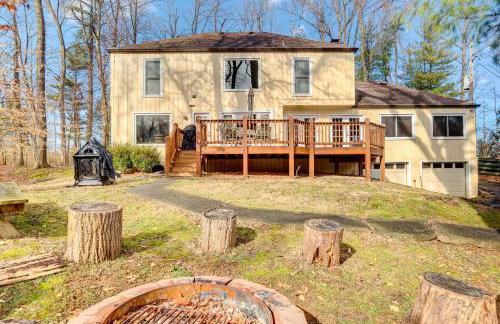 Louisville Area Home Deck, Fire Pit, Creek! - Foto 1