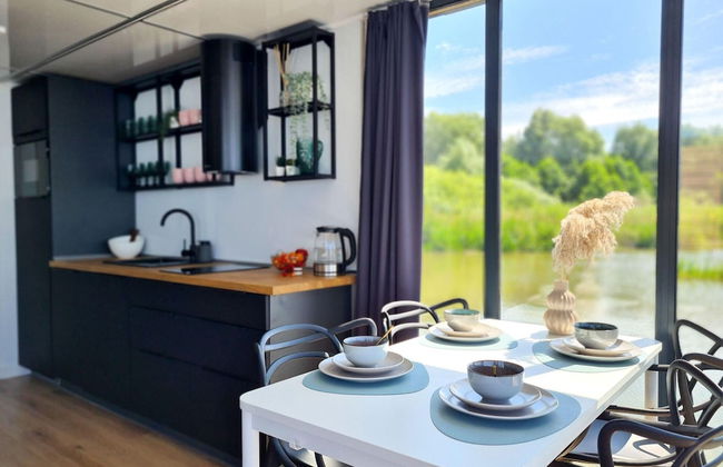 Luxury Houseboat for 3 People, by the sea - Foto 7