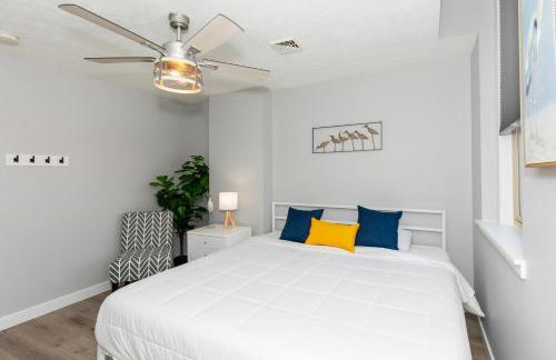 NEW! Remodeled & Upgraded Vacation Apartment - Foto 12