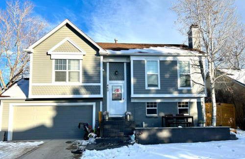 Hot Tub Steam Shower Gym in Charming Family Home! - Photo 5
