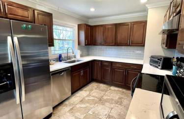 Talladega Nights to nearby Nascar ZMax CLT - Photo 10