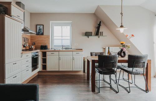 Skippers Inn - Photo 13