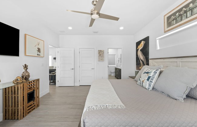 Blue Pearl New Waterfront Haven with Heated Pool ,70 Foot Dock, and More! - Foto 40