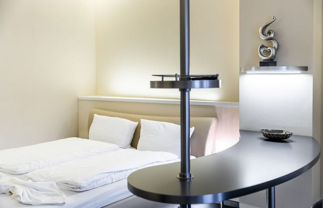 Nomad Serviced Apartments - Photo 46