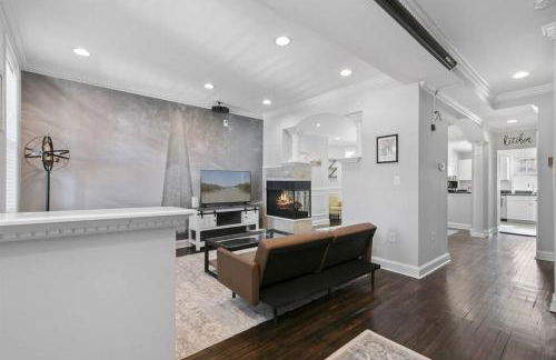 Capitol Hill Stay Like No Other - Photo 9