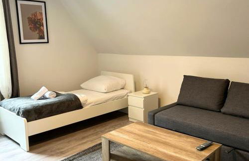 Stay Nest Komfort Ferien- und Monteurwohnungen Küche-Garten - Foto 10