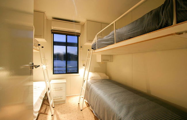 All Seasons Houseboats - Foto 11