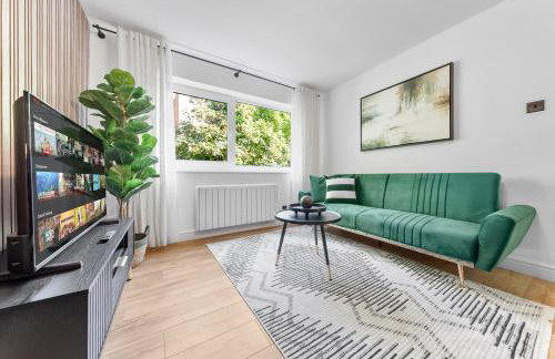 2BR Flat, Free Parking, Close to Airport & Centre - Foto 20