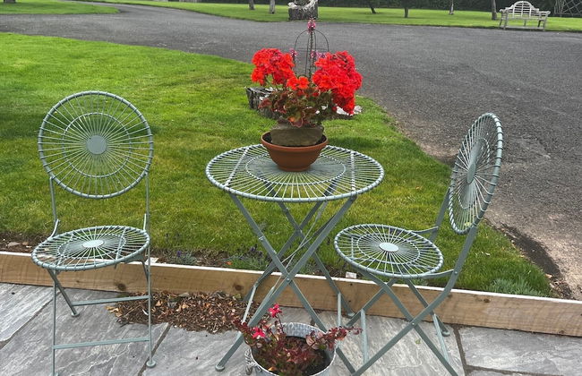 Cozy Studio Attic Retreat in Bettws Newydd - Foto 13