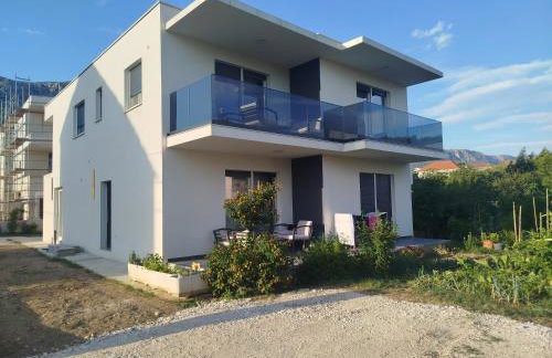 Tina Little Paradise - Photo 2
