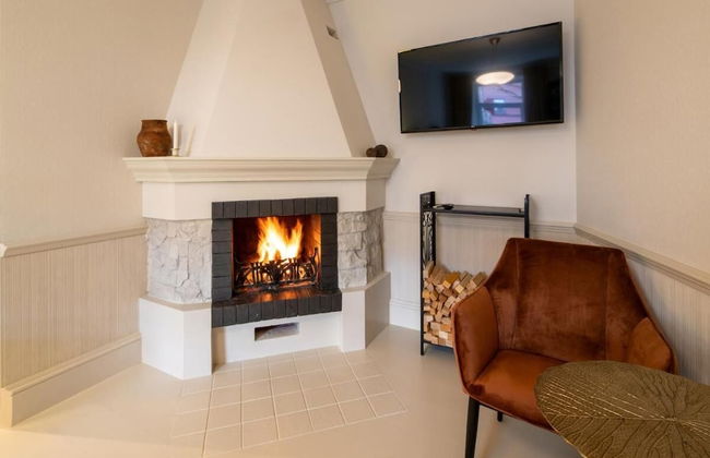 The Pearl Riga Apartment With Garden View - Photo 4