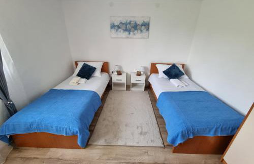 Studio apartman Krosna - Foto 35