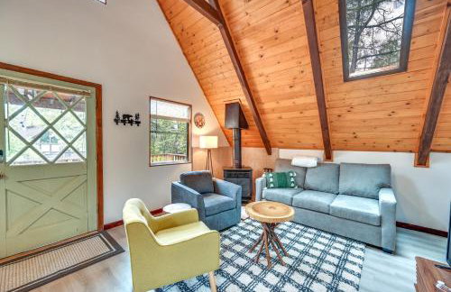 Deck and Grill A-Frame Cabin in Munds Park! - Foto 7