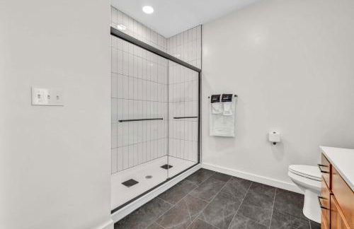 Cleveland Clinic w KingBed Balcony Gym Parking WD - Foto 57