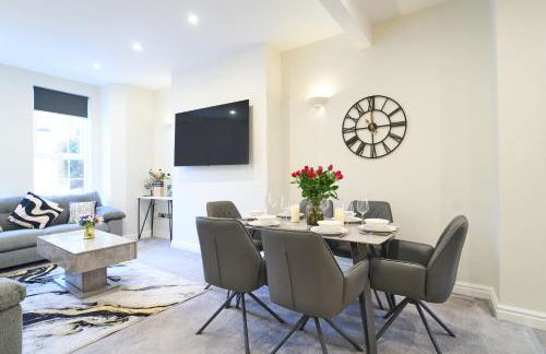 Lethbridge Villa 49 3-bedroom Apartment with private HOT TUB,Fibre WiFi, free parking, sleeps 6 - Foto 26