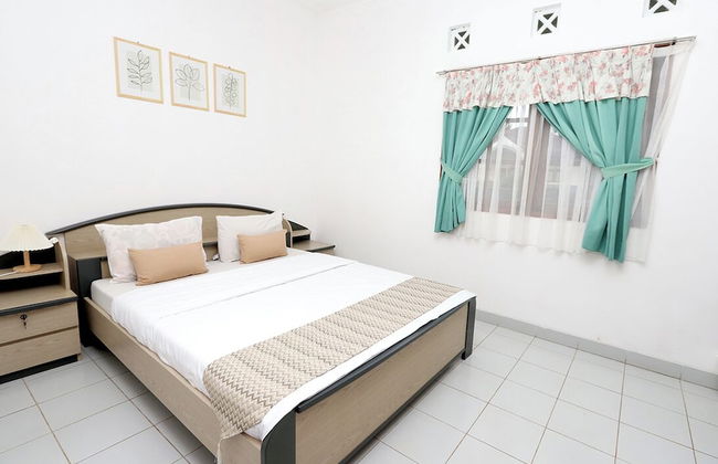 Villa ChavaMinerva Aries Ciater with Private Pool - Foto 2