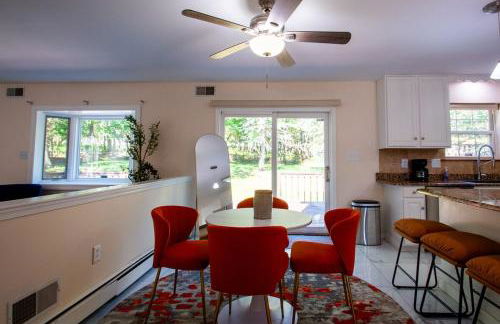 Huge Pocono Dreamhouse 4 bedrooms 12 guests - Foto 4