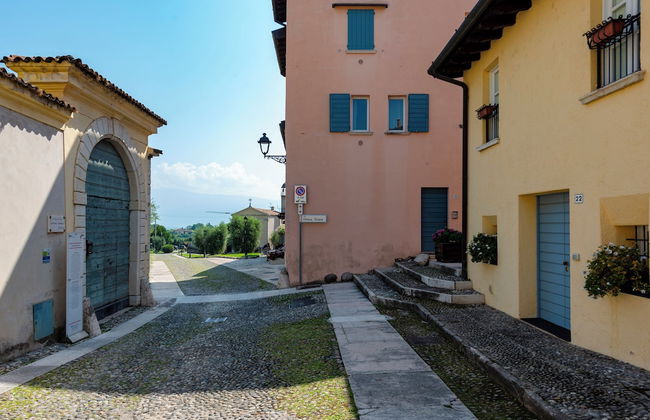 Bruno House Lakeview & Shared Pool - Photo 20