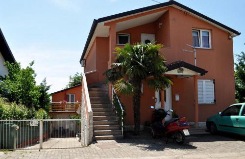 Apartments Val - Photo 30