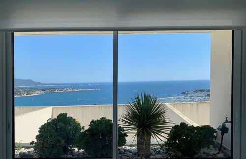 Design Apartment - Superb Seaviews - 70m2 - Large Terrace - Pool - No Extra Costs - Foto 15