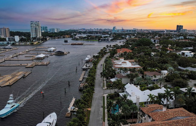 Las Olas Oasis by Avantstay Minutes to the Beach + Hot Tub - Foto 50