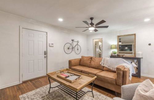 Tulsa Home Sweet Home - King Bed Near Expo, TU, Dtwn - Foto 17