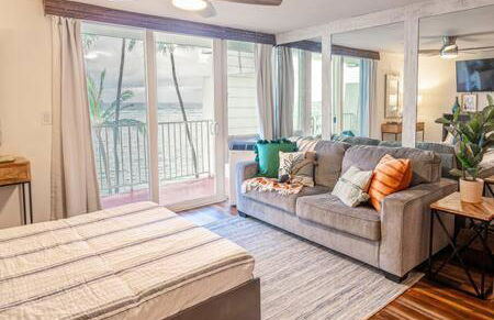 Beachfront Condo with AC - Photo 1