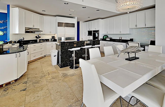 Mediterranean by Southern Vacation Rentals - Foto 27