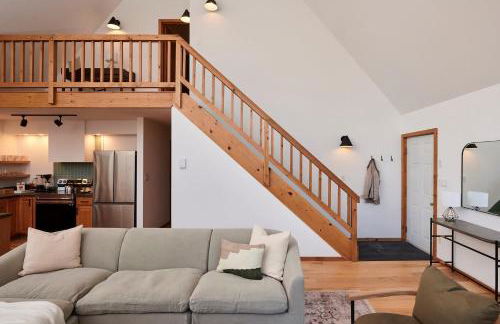 Private Chalet with Fire Pit Deck and Large Yard - Foto 19