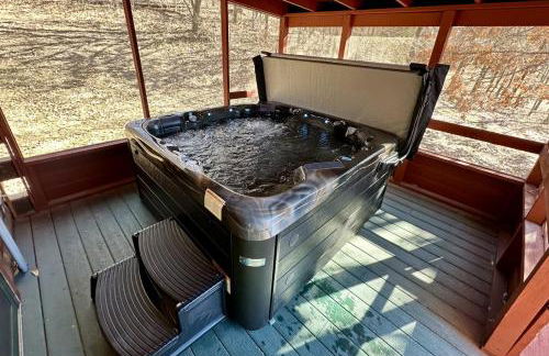 Luxury Log Cabin w Hot Tub Near Carbondale - Foto 11