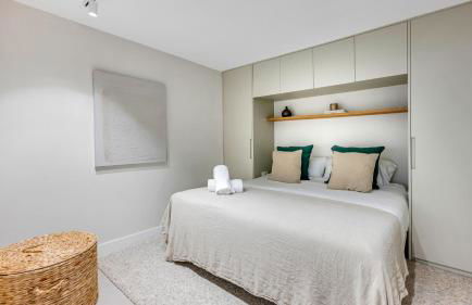 VACATION MARBELLA I Villa Ava, Private Heated Pool, Rooftop Hot Tub, Sauna, Luxury Interior, Golf and Sea Nearby - Foto 41