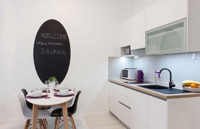 Tesla Boutique Apartments & Rooms - Photo 32