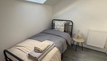 ResiLets - Berwick House - Large 4 Bed Townhouse - Contractor stays - Foto 5