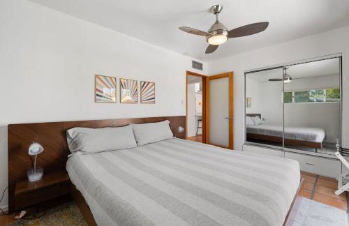 The Ricardo! Mid-Century Villa with Saltwater Pool - Foto 18