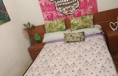 En pleno centro A 5 min de Renfe y bus aeropuerto - Photo 6