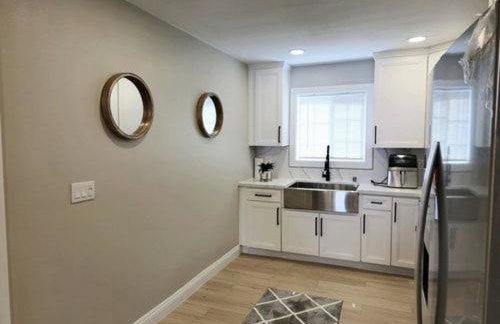 8354 Adam Unit B 1Bed 1Bath by SD Stay - Foto 13