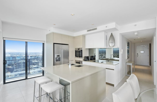 Soul Beachfront Apartments - HR Surfers Paradise - Photo 32