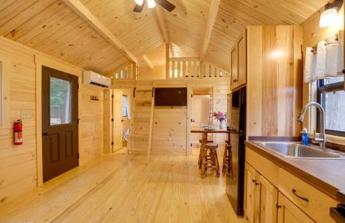 Mtn-View Middlebury Center Cabin Deck and Grill! - Foto 4