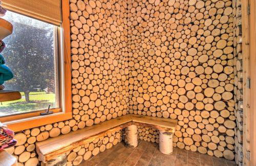 Most Luxury 7000 Sq ft Log Estate with Pool Hot Tub Sauna - Foto 47