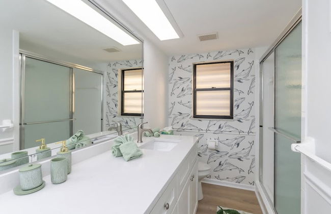 Fun Family-friendly Modern Beach Home With Pool - Photo 30