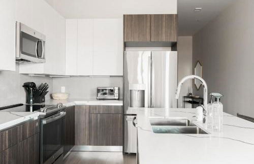 City Views! - Chic Jefferson Park Condo - Tesoro - Foto 14