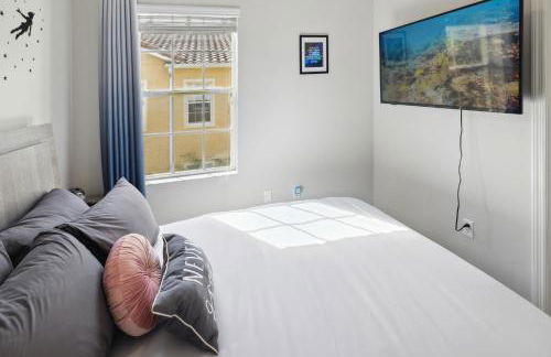 Amazing Disney Themed Oasis 3BR near Parks townhouse - Foto 28