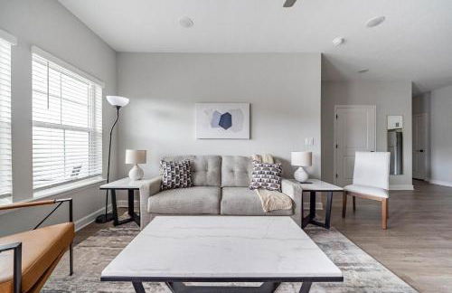 Landing Stylish 2BD Pool Gym - Foto 35